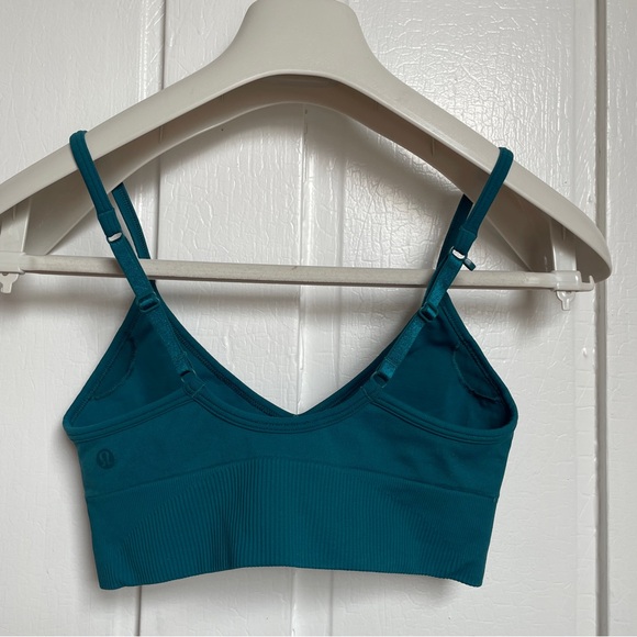 Lululemon Seafoam Green Sports Bralette SZ 4 - Picture 3 of 10